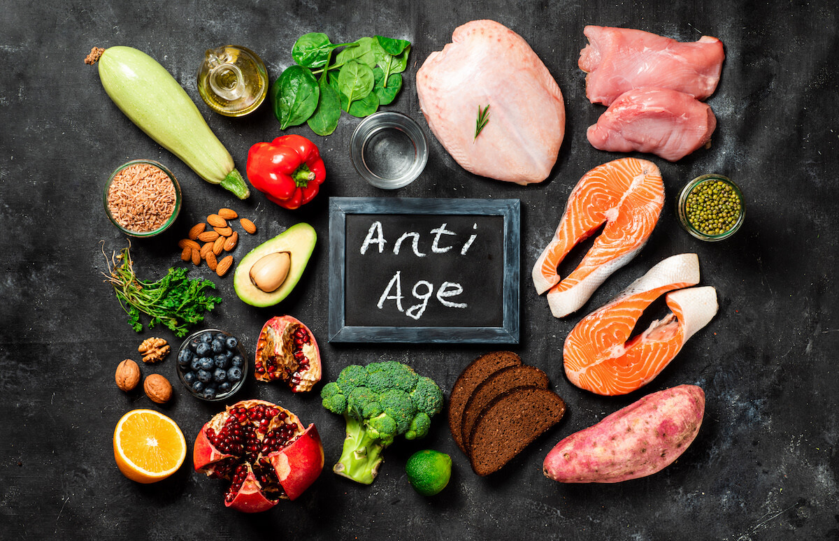 10 Best Anti Ageing Foods That Makes You Look Younger